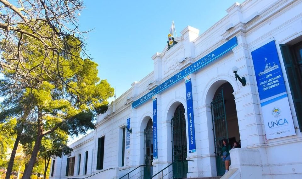 La UNCA firmó convenio con las universidades de Santiago del Estero y La Rioja
