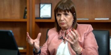 Patricia Bullrich propone volver a la ‘primera escuela’ en su campaña presidencial