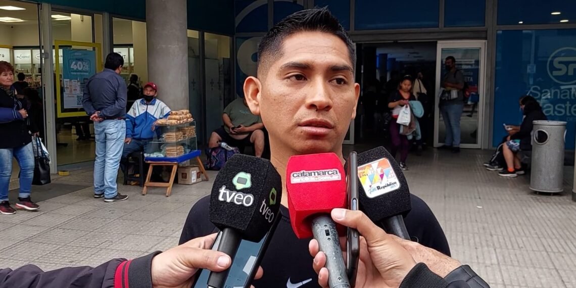 Trabajador gastronómico denuncia persecución laboral