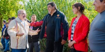 El Gobernador visitó a productores de Mutquín y Siján