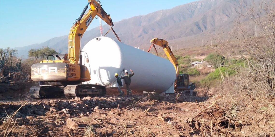 Familias de El Portezuelo se beneficiarán con una nueva cisterna de agua