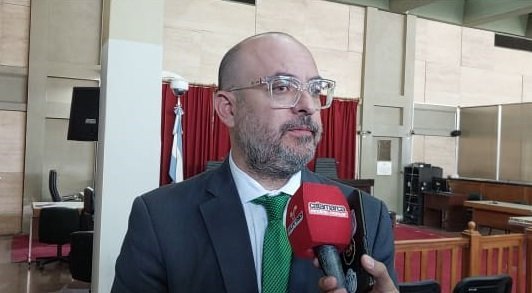 Homenaje al Juez Juan Carlos Reynaga: La Sala de Deliberación del Tribunal Oral Federal lleva su nombre