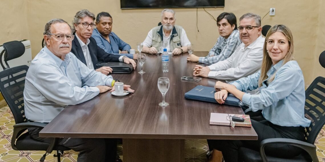 Catamarca recibirá una colección mineralógica para exhibir