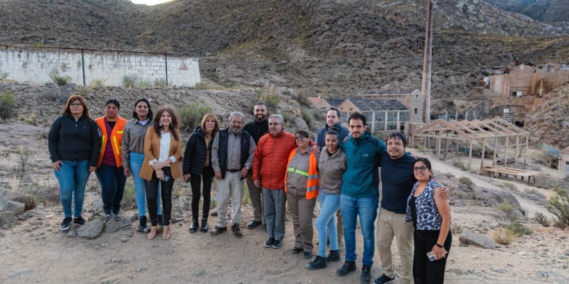 El Gobernador visitó el yacimiento de Minas Capillitas