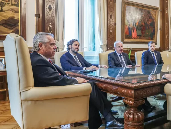 El presidente se reunió con la DAIA tras criticar la postura de Cancillería