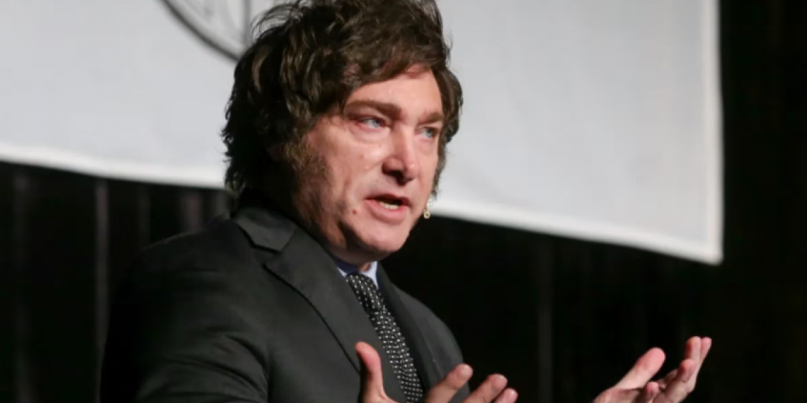 Javier Milei dialoga con la titular del FMI: Presenta plan económico y destaca colaboración