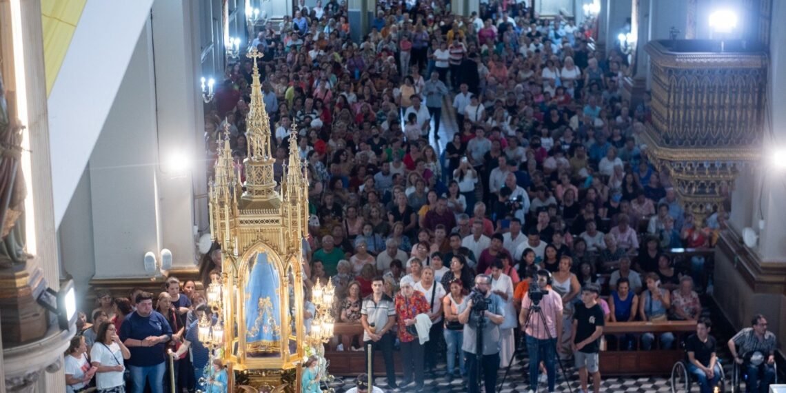 Fiestas Marianas: Se realizó la “Bajada” de la Virgen del Valle