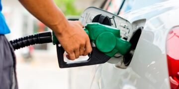 Fuerte impacto en el bolsillo: YPF anuncia aumento del 30% en los combustibles