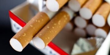 Aumentan los cigarrillos un 30%: ¿cuánto salen?
