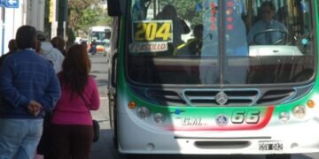 Colectivos: no hubo acuerdo entre la UTA y empresarios y anticipan medidas de fuerza