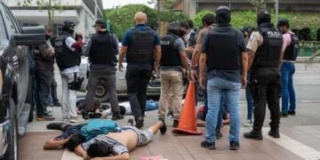 El Gobierno se solidarizó con Ecuador ante los hechos de violencia