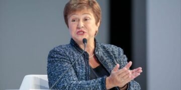 El FMI estima una caída del PBI del 2,8% y que la inflación subirá en el corto plazo