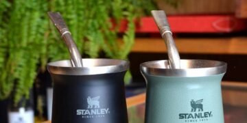 La ANMAT ordenó retirar del mercado 60 mil bombillas para mate Stanley por riesgo para la salud