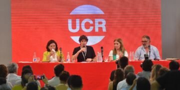 La UCR pidió “terminar la incitación a la violencia contra el que piensa distinto”