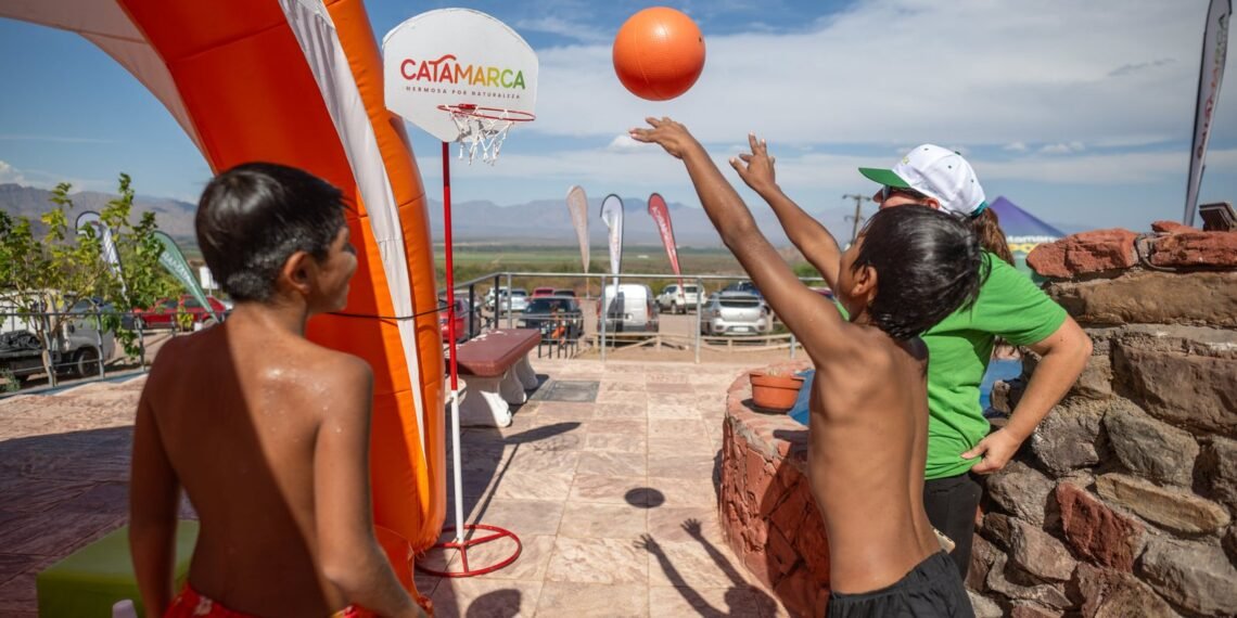 Tinogasta vivió un día pleno de verano con Posta!