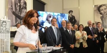 El Gobierno decidió cambiar el nombre del Salón de las Mujeres y pasará a llamarse Salón de los Próceres