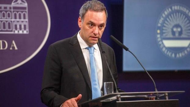 Gobierno cierra el primer fideicomiso financiero
