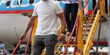 Karina Milei, Martín Menem y Manuel Adorni recorrieron instalaciones de Aerolíneas Argentinas