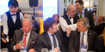 Milei se reunió con “El grupo de los 6” en Casa Rosada