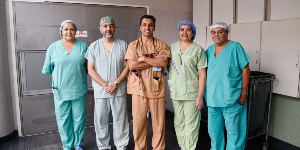 Se realizó en el Hospital de Niños una compleja cirugía cardiovascular en una bebé de cuatro meses