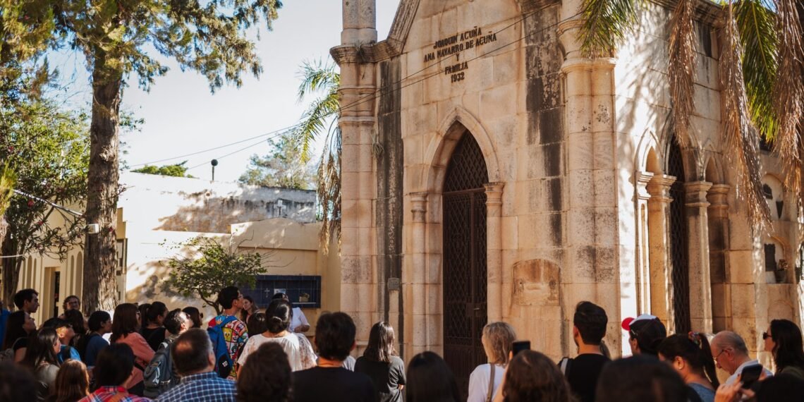 Un viaje histórico y cultural por el Cementerio Municipal “Fray Mamerto Esquiú”