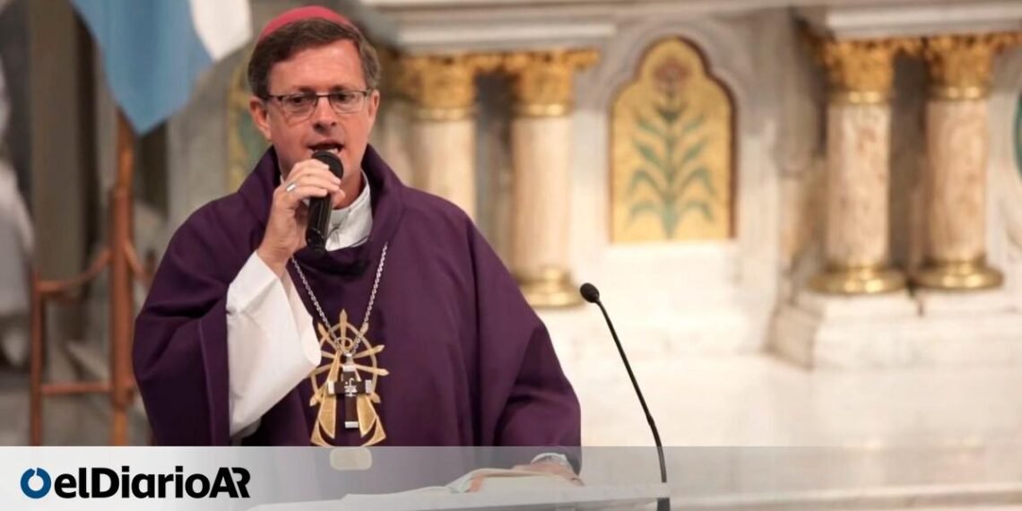 Ante Milei, García Cuerva exigió «tomarse en serio las parálisis del pueblo» y no postergarlas «en nombre de un futuro prometedor»