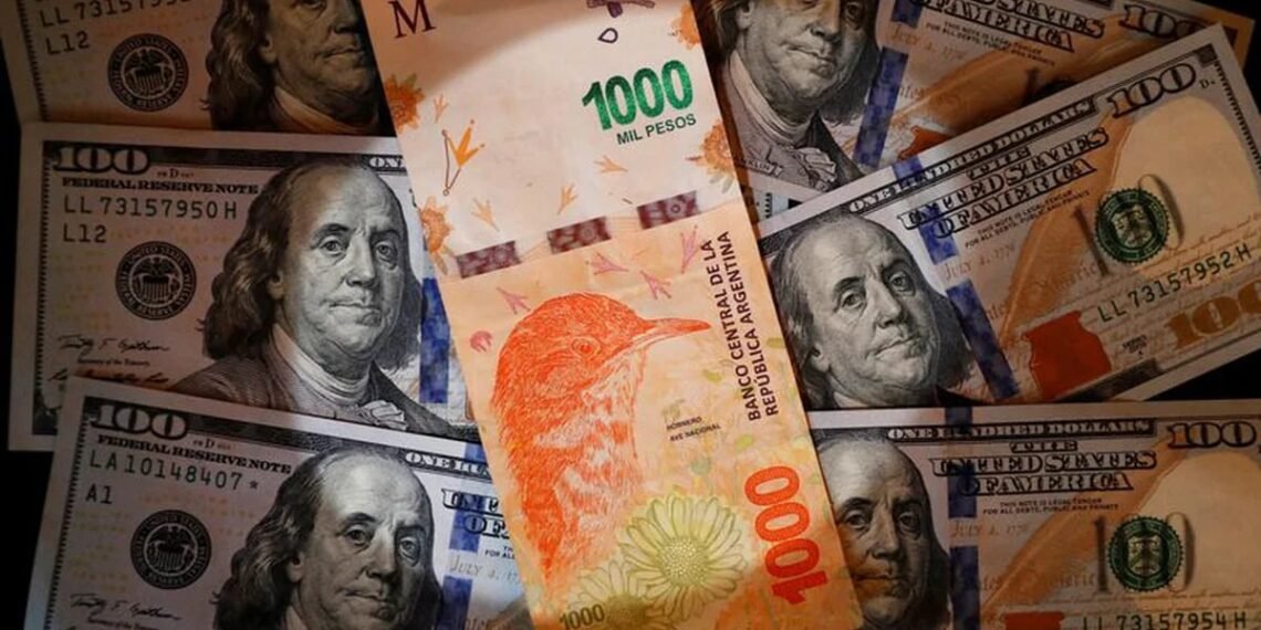 Dólar hoy en vivo: la cotización libre sube por cuarto día y llega a 1.235 pesos