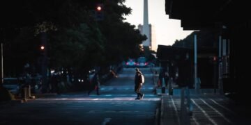 El rechazo a la ley Bases del dúo Lousteau-Tagliaferri perjudica más al Gobierno que el paro de la CGT