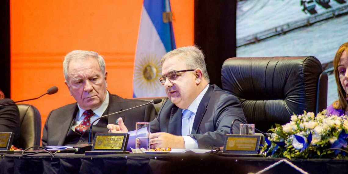 Inversión en obra pública y minería, ejes en el discurso del Gobernador