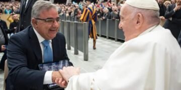 La agenda de Jalil en Italia: cambio climático, audiencia con el Papa y desarrollo artesanal