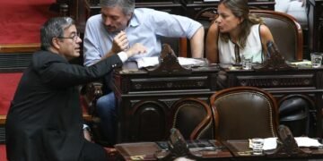 La interna permanente hace crujir a los bloques del peronismo en el Congreso