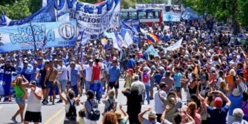 Paro general: qué gremios adhieren este jueves a la huelga de la CGT