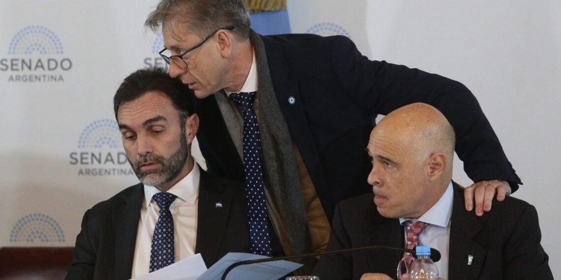 Senado: la Ley Bases no consiguió dictamen y pasó a un cuarto intermedio