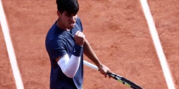 Final de Roland Garros, en directo: Alcaraz toma la delantera en el quinto y último set