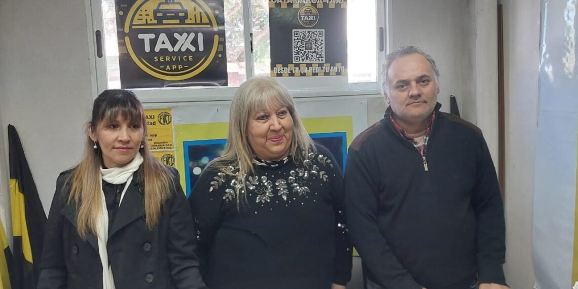 La Federación Nacional de Conductores de Taxis presentó Catamarca Taxi App