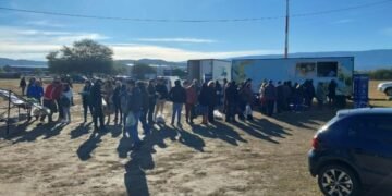 Mercado Itinerante en el CAPE: Impulso a la economía local y ofertas imbatibles