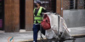 Alarmante: Casi el 35% de los trabajadores ocupados vive por debajo de la línea de pobreza