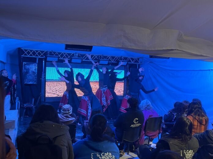 Catamarca con vos en el Poncho: gran convocatoria a los organismos y arte Drag Queen