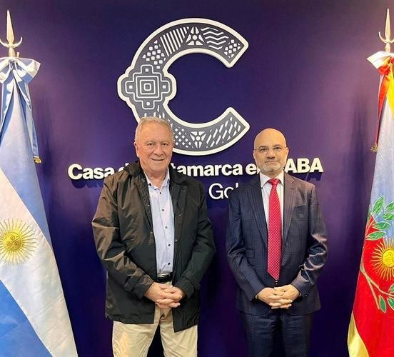 Dusso recibió al Embajador de la India