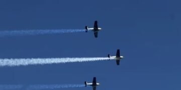 Emoción y espectáculo en el desfile militar del 9 de Julio