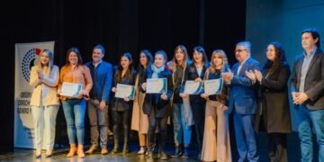 Entregaron certificados de capacitación a personal de la Cámara de Diputados