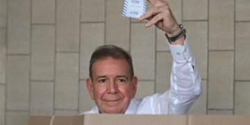 Fraude electoral en Venezuela EN VIVO: Caracas vivió una noche de tensión, con enfrentamientos entre grupos armados en Petare