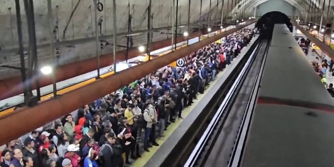 Metro CDMX hoy 25 de julio: Por revisión en vías, hay servicio provisional en tramo de la Línea 1