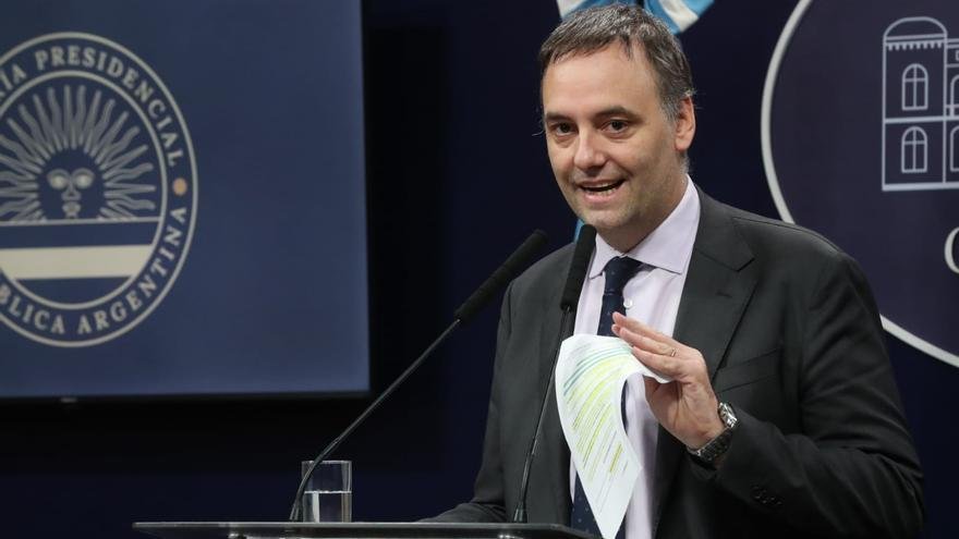 Villarruel mantiene su agenda propia y crece la tensión con la mesa chica del Gobierno