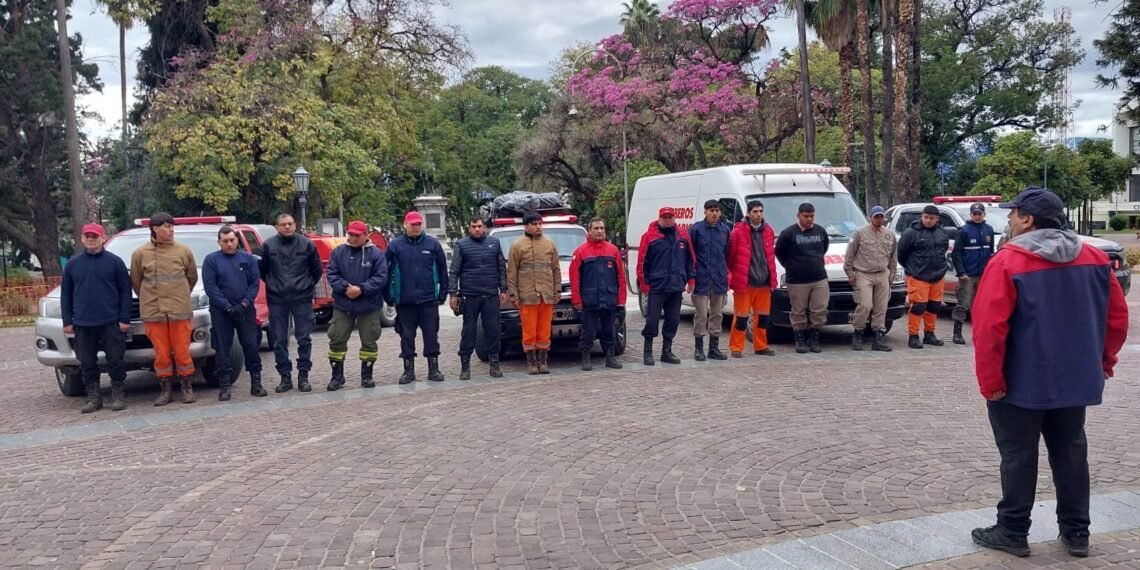Bomberos de Catamarca participarán en la 3° Movilización Regional de Bomberos Forestales en Salta