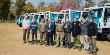 Catamarca refuerza servicios urbanos: ocho nuevos camiones de recolección y riego para la Capital
