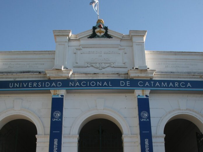 Comenzó el paro docente en las universidades del país