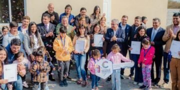 Doce nuevas familias tienen su casa propia en Los Altos