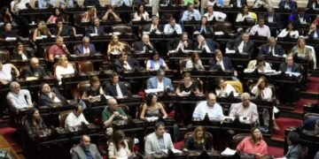 La Libertad Avanza: Lourdes Arrieta filtró los proyectos de diputados libertarios para liberar a genocidas