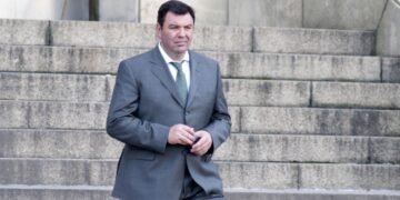 Ordenan seguir investigando una causa por supuesta trata contra empresarios, en medio de denuncias cruzadas
